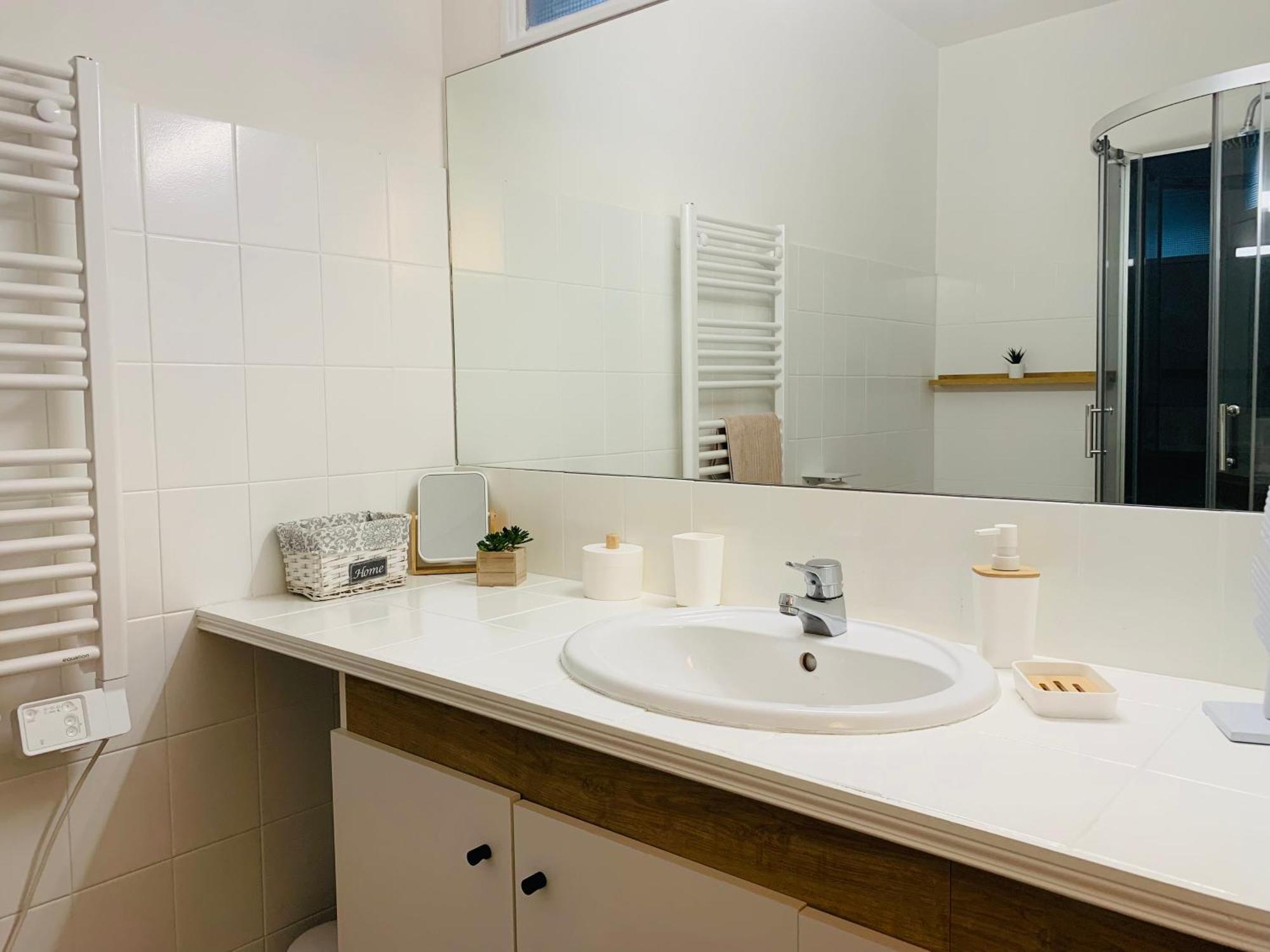 Pyrene Holidays - Heracles - Residence Paisible A 6Mn A Pied Des Thermes Bagneres-de-Bigorre Bagian luar foto