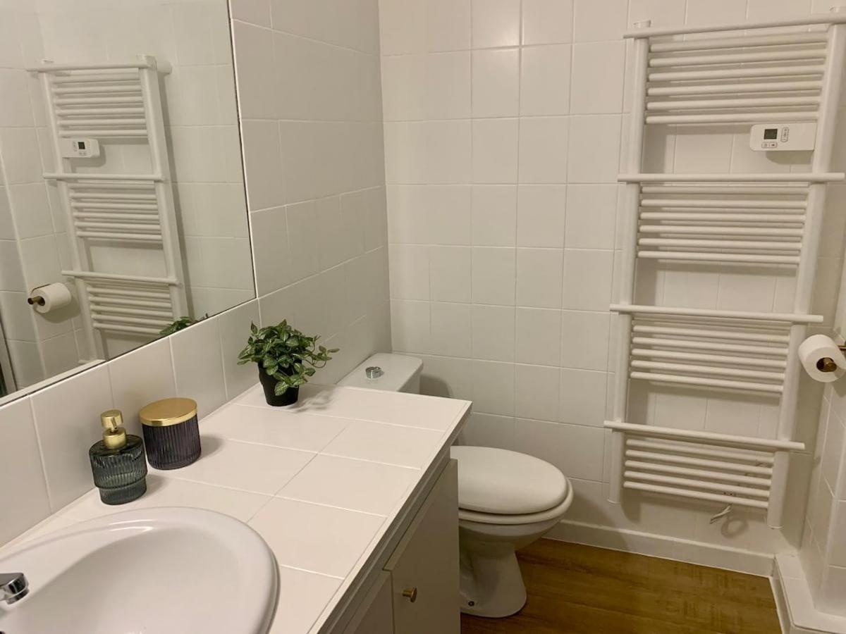 Pyrene Holidays - Heracles - Residence Paisible A 6Mn A Pied Des Thermes Bagneres-de-Bigorre Ruang foto